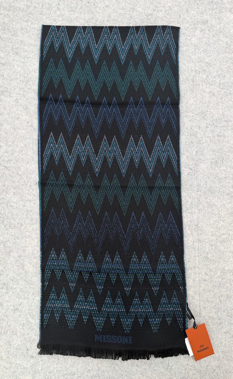 NWT Missoni Unisex Black & Blue Chevron Classic Scarf One Size